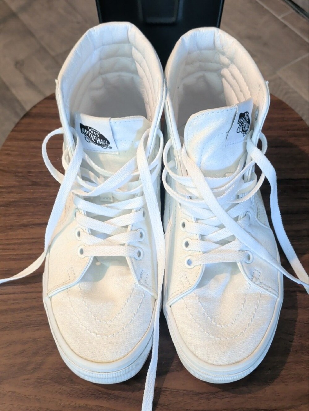 VANS White High-Top Canvas Sneakers - Picture 2 of 8